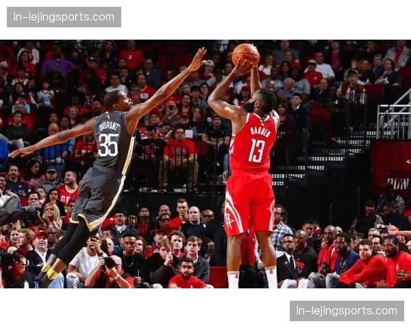 骑士进攻效率联盟第六，哈登加盟后体系质变